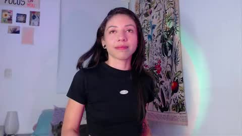 Lizza Scott online show from November 2025 11:50:01 PM