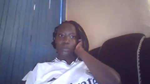 Snapshot of lizzie2020 chatting on June 2026 07:57:01 AM lizzie2020 online show from June 2026 07:57:01 AM