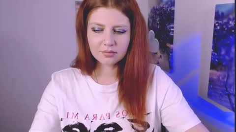 Lizzy3 online show from November 2025 03:34:02 PM