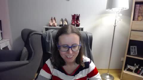 Lizzy online show from October 2025 04:55:01 AM