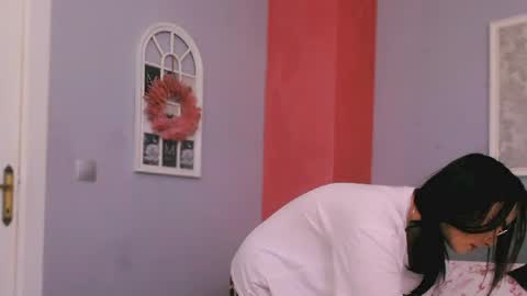 Lizzy online show from March 2026 06:03:02 PM