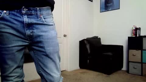 LL Cool Jake online show from January 2026 08:18:01 AM