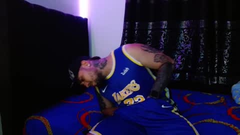 lliamm 2 online show from January 2026 05:43:02 AM