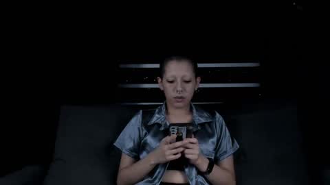 Lynx Mist online show from December 2025 11:23:01 PM