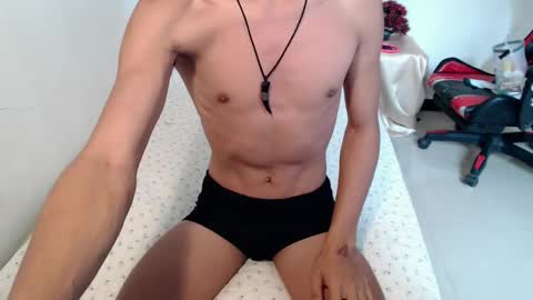 Snapshot of loaded0011 chatting on March 2026 03:54:02 AM Rod online show from March 2026 03:54:02 AM