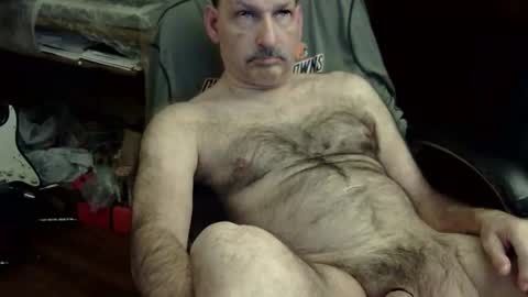 loades182025 online show from November 2025 02:28:02 AM