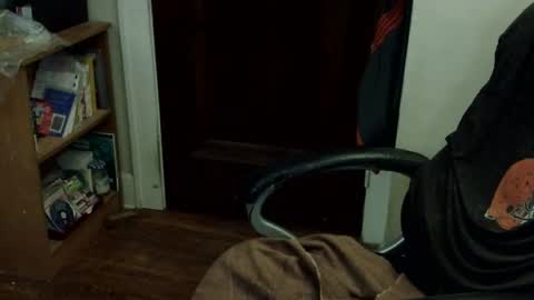 loades182025 online show from April 2026 04:19:01 AM