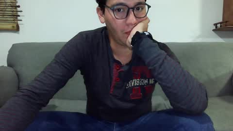 Lobo online show from February 2025 01:41:01 AM