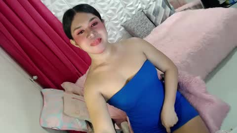 Thea online show from March 2025 09:35:01 PM