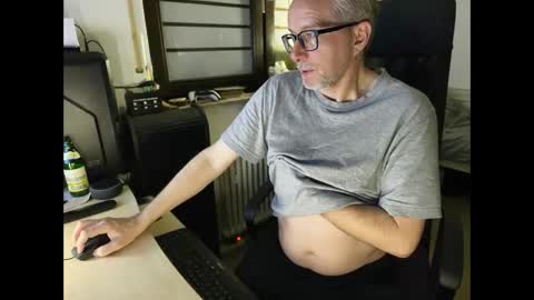 loenne3 online show from January 2026 10:04:01 PM