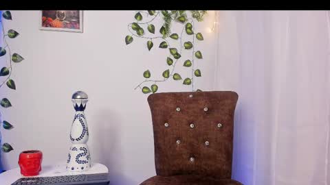 LOGAN DRAKE online show from March 2025 05:00:02 AM