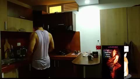 Loganandrwz online show from April 2026 12:33:01 PM