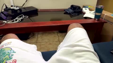 logandaimond online show from December 2025 04:40:01 AM