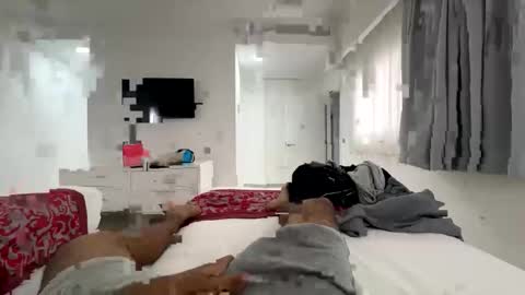 logandaimond online show from April 2026 09:28:02 PM