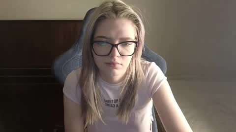 Logan and Katana online show from March 2026 02:11:02 PM