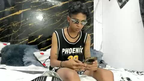 loganjhonson18 online show from May 2026 05:46:02 AM