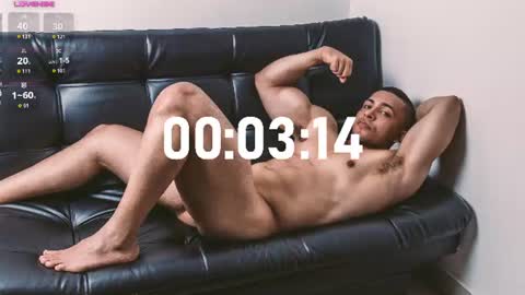 Snapshot of loganmartinx chatting on June 2026 11:07:01 PM loganmartinx online show from June 2026 11:07:01 PM