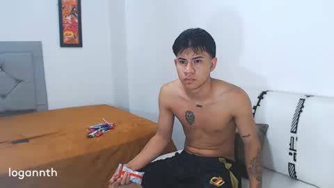 logannthh online show from December 2024 07:10:01 AM