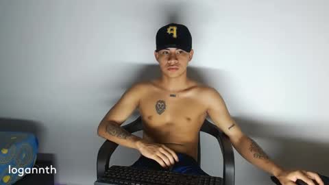 logannthh online show from February 2025 11:42:01 AM