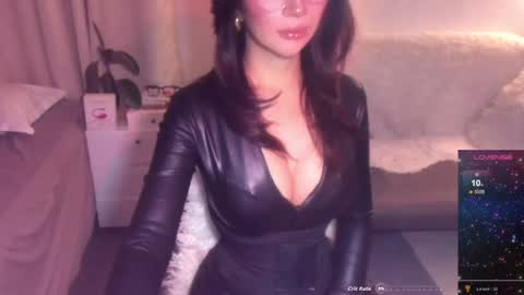 Mistress L online show from July 2026 03:36:02 PM