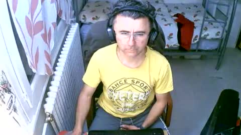 lokoum39 online show from April 2026 09:28:02 PM