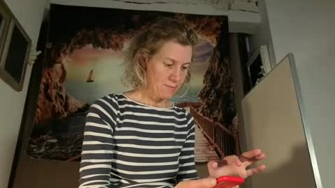 Snapshot of lola_belgium chatting on June 2026 06:08:01 AM lola_belgium online show from June 2026 06:08:01 AM