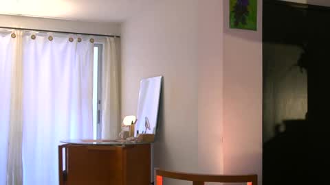 mara online show from April 2026 07:37:01 PM