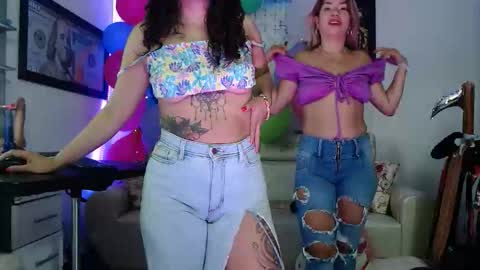 lola_fiery online show from October 2025 01:45:02 PM