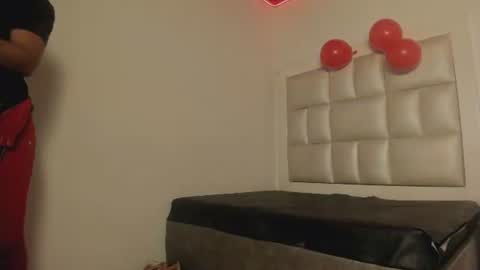 lola_js online show from June 2026 11:42:01 AM