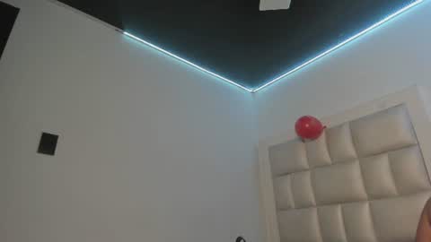 lola_js online show from July 2026 12:11:01 PM