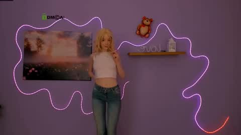 Snapshot of lola_savage_ chatting on March 2026 07:55:02 PM lola_savage_ online show from March 2026 07:55:02 PM