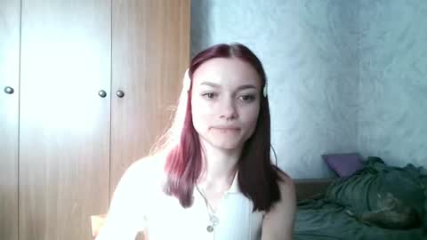 Snapshot of lola_sweetglow chatting on July 2026 03:03:02 PM lola_sweetglow online show from July 2026 03:03:02 PM