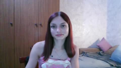 Snapshot of lola_sweetglow chatting on July 2026 08:18:02 PM lola_sweetglow online show from July 2026 08:18:02 PM