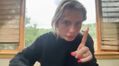 Snapshot of lolaa555 chatting on June 2026 08:56:02 PM lolaa555 online show from June 2026 08:56:02 PM