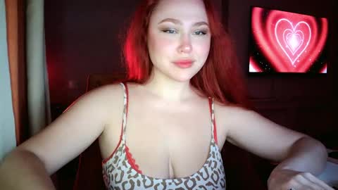 Snapshot of lolaamint_ chatting on May 2026 03:17:01 PM LolaaMint online show from May 2026 03:17:01 PM