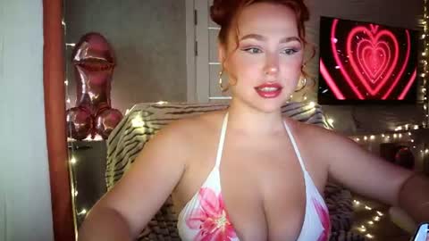 Snapshot of lolaamint_ chatting on July 2026 12:14:01 PM LolaaMint online show from July 2026 12:14:01 PM