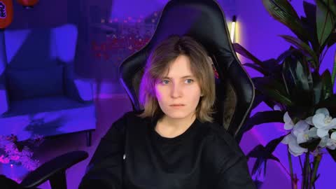 Snapshot of lolaasmus chatting on February 2025 08:13:02 AM I consider myself the god Loki but life just calls me LOL online show from February 2025 08:13:02 AM