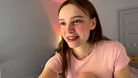 lolaatate online show from March 2026 10:08:02 AM