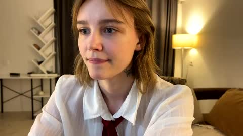 Snapshot of lolaatatee chatting on May 2026 05:18:01 PM lolaatatee online show from May 2026 05:18:01 PM