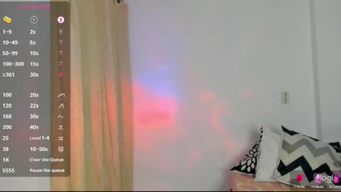 Lola  help me get to 100 thumbs online show from May 2026 03:23:01 AM