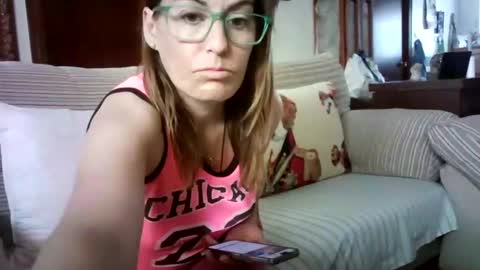 LOLA HUESO y ERIC online show from February 2025 09:46:02 AM