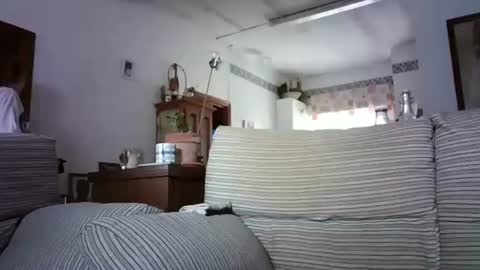 LOLA HUESO y ERIC online show from October 2025 08:59:01 AM