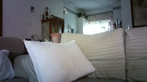 LOLA HUESO y ERIC online show from November 2025 09:10:01 AM