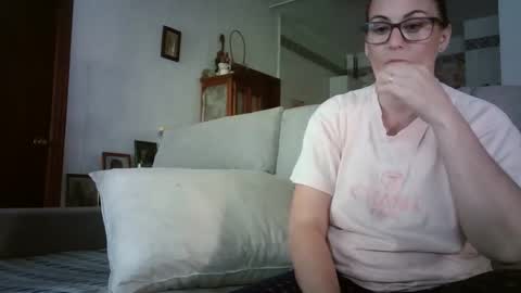 Snapshot of lolahueso chatting on May 2026 03:07:02 PM LOLA HUESO y ERIC online show from May 2026 03:07:02 PM