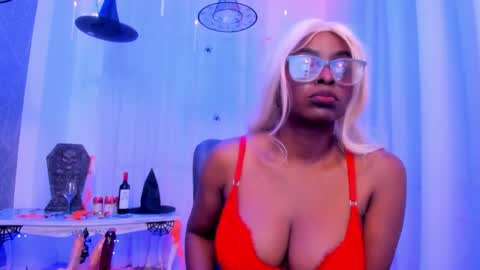 Snapshot of lolajenkiins chatting on October 2025 09:16:02 PM lola online show from October 2025 09:16:02 PM