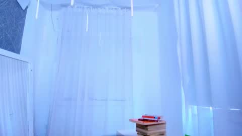 Snapshot of lolajenkiins chatting on November 2025 01:11:01 PM lola online show from November 2025 01:11:01 PM