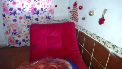 lolamourin online show from November 2025 08:34:02 PM