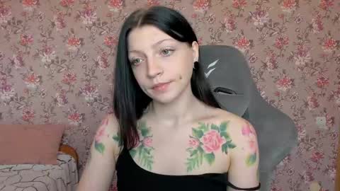 Lola Next stream January 6th at 0500am  30 minutes GMT online show from April 2026 03:42:02 AM