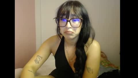 Snapshot of lolitabitchhorney_ chatting on April 2026 04:00:01 AM Lolita online show from April 2026 04:00:01 AM