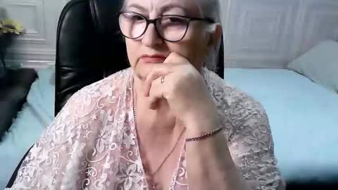 LolkaAlyss online show from March 2026 04:57:01 PM